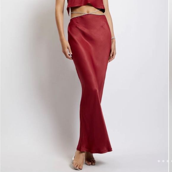 Meshki Crop top/Maxi skirt Set - Picture 4 of 5